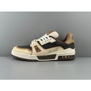 Lv Trainer