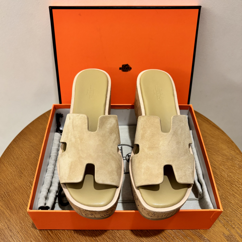Hermes Eze