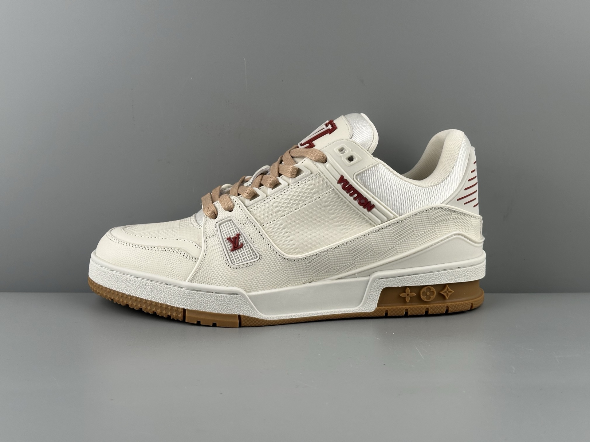 Lv Trainer