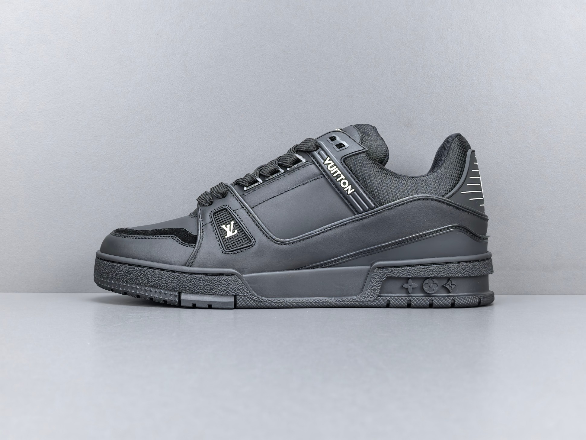 Lv Trainer