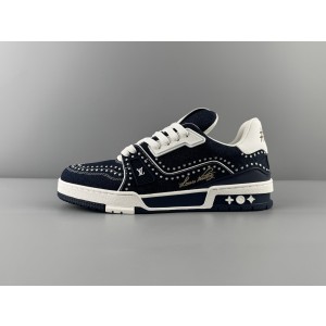 Lv Trainer