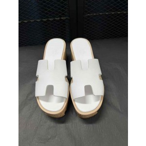 Hermes Eze