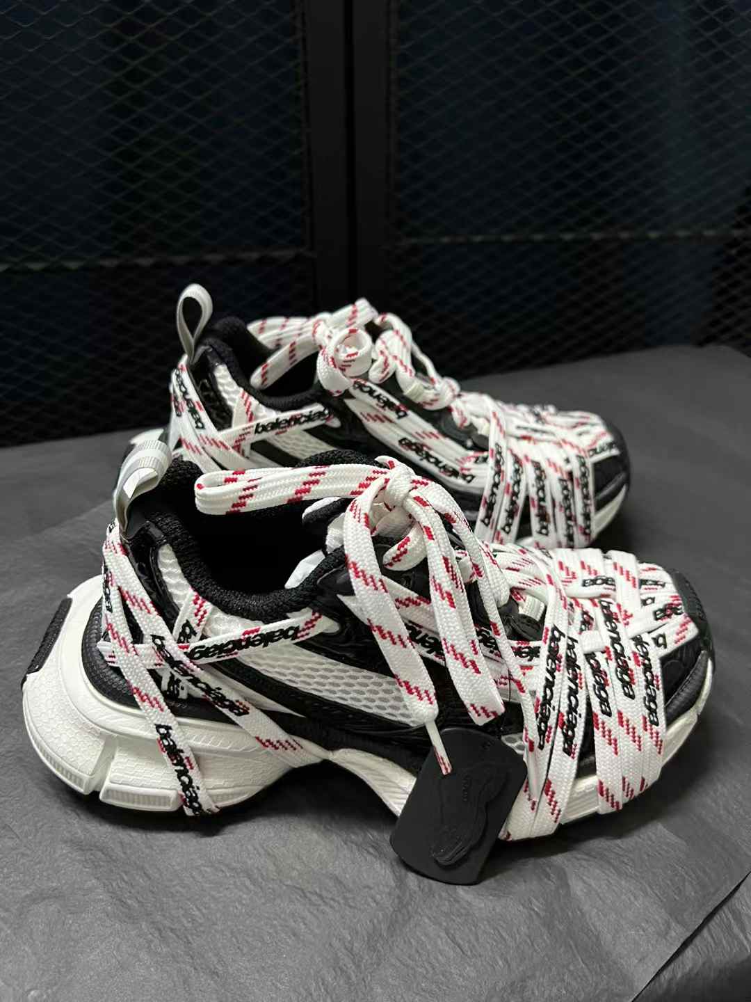 Balenciaga 3XL