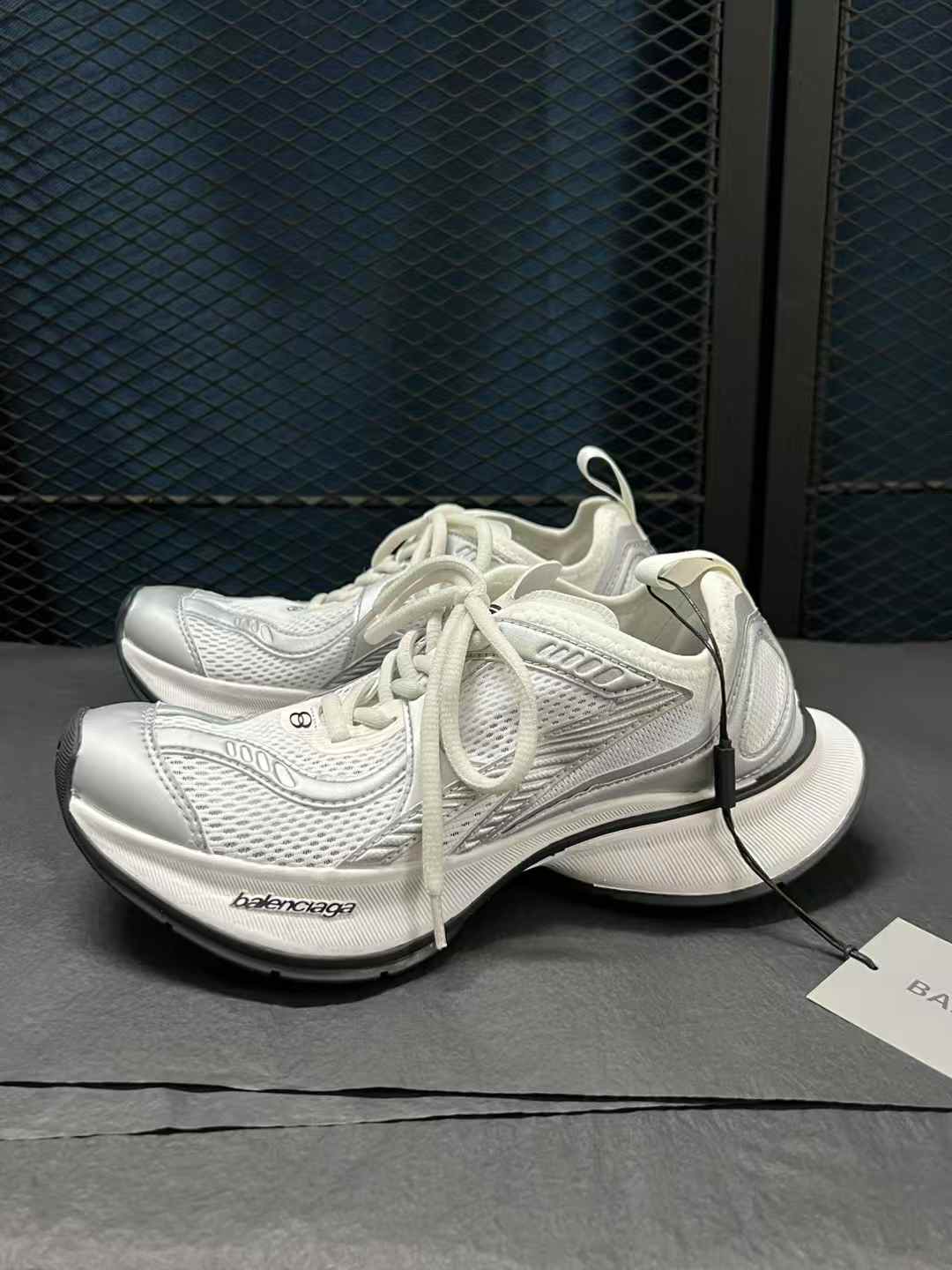 Balenciaga Circuit