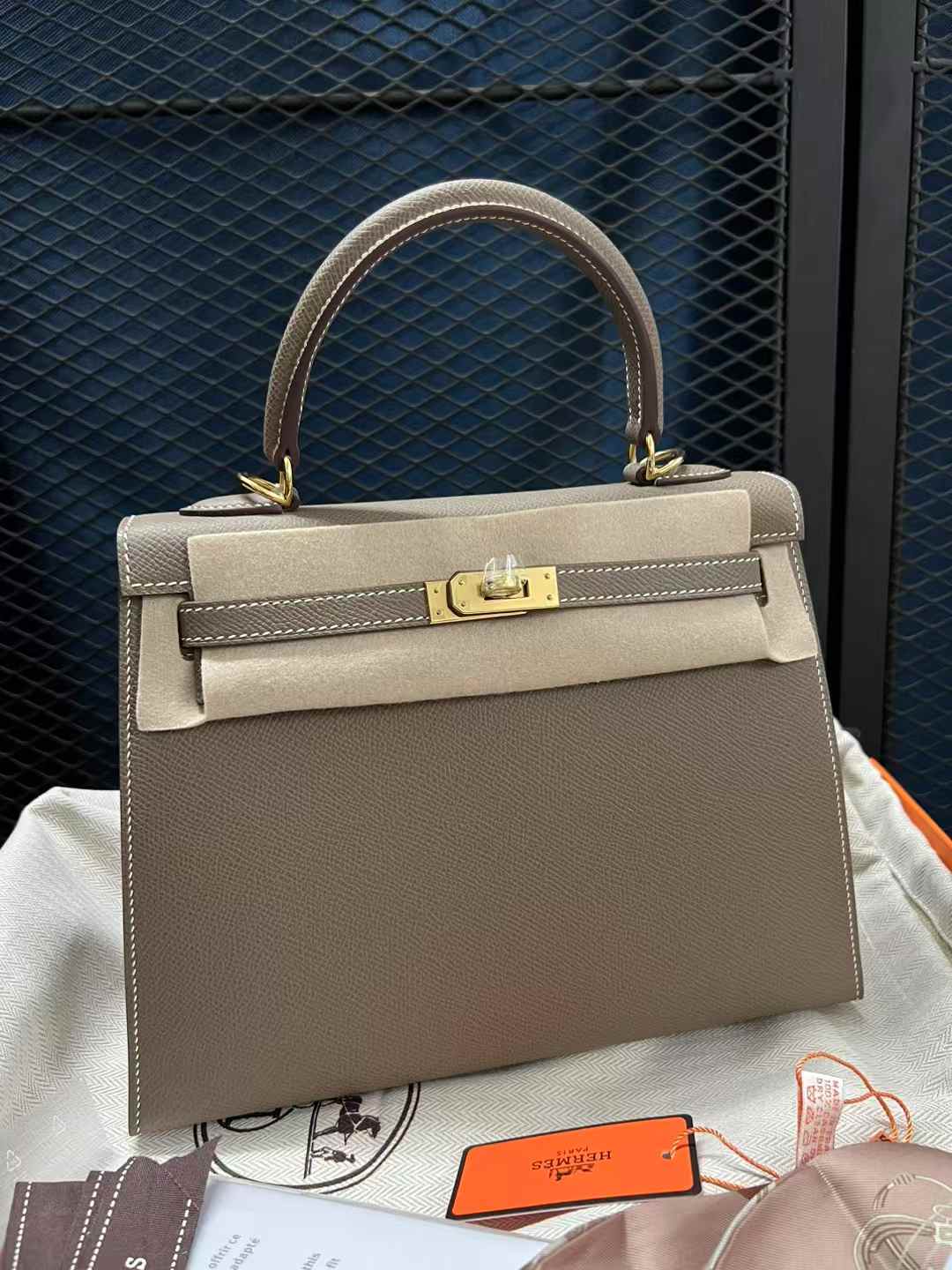 Kelly 25 반수공
