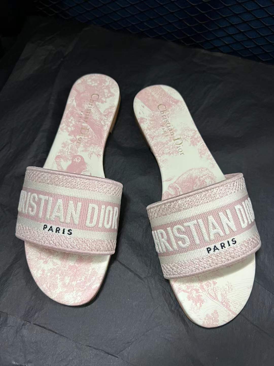 Dior Dway