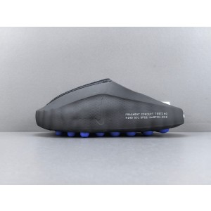 Nike Mind 001